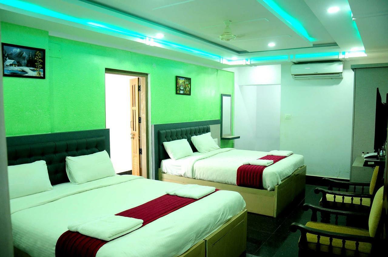 Hotel Shawrya The Grand Madikeri Esterno foto