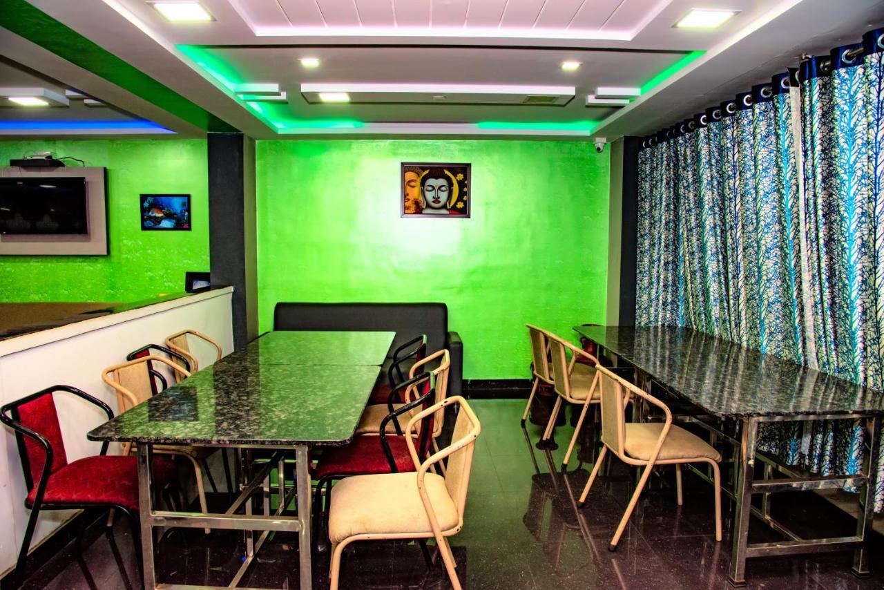 Hotel Shawrya The Grand Madikeri Esterno foto
