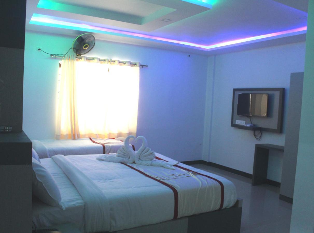 Hotel Shawrya The Grand Madikeri Esterno foto
