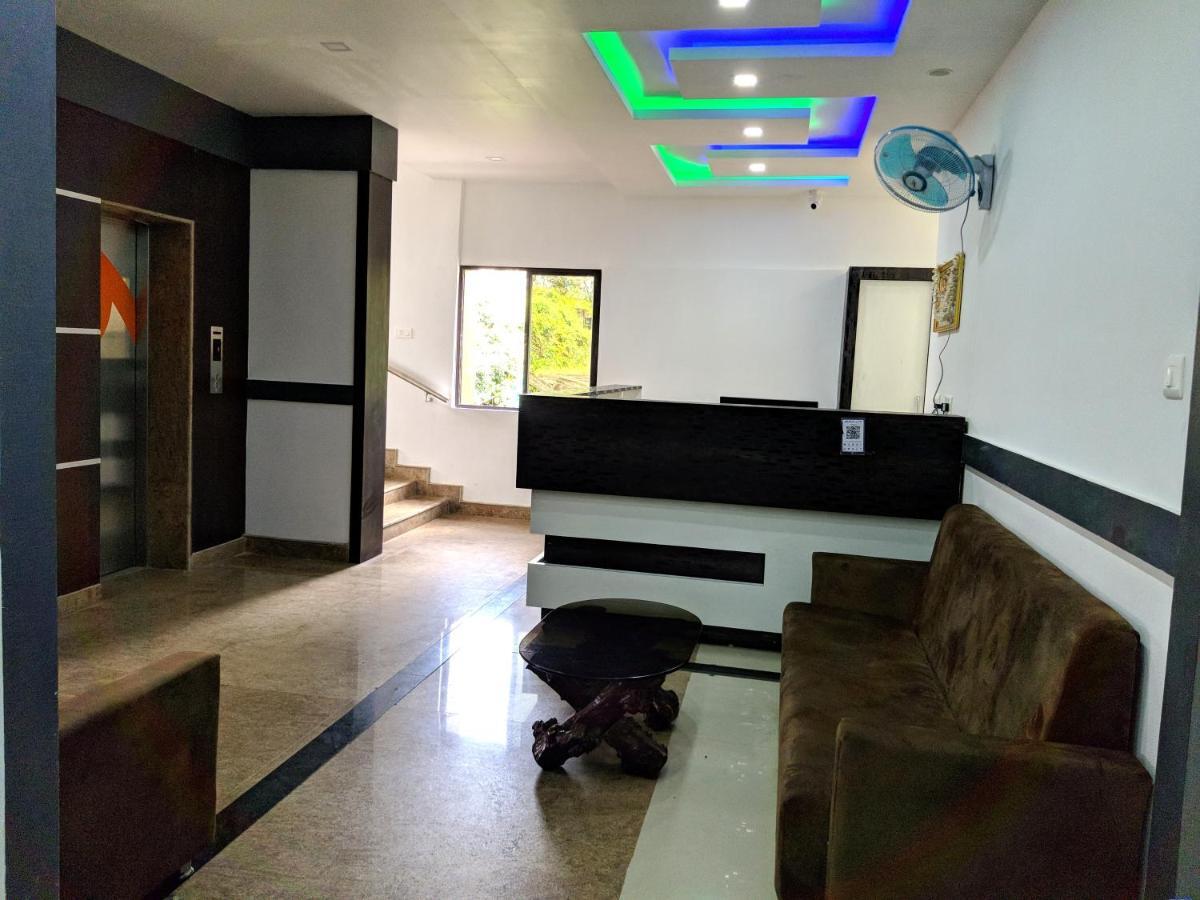 Hotel Shawrya The Grand Madikeri Esterno foto